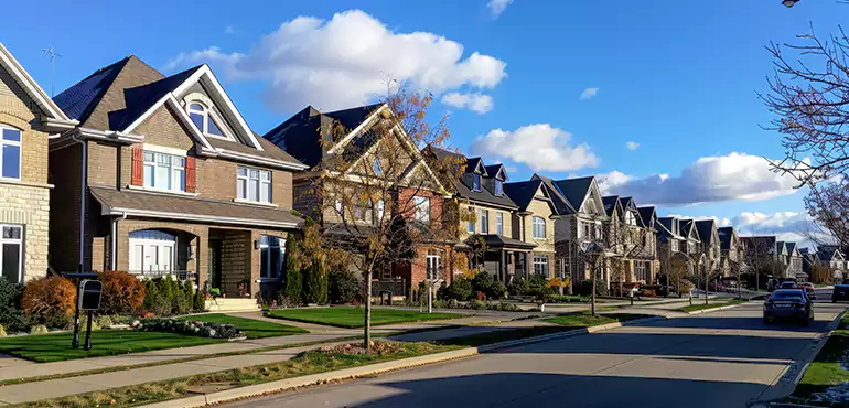 Why Choose Us for Selling Your Foreclosed House in Detroit, MI?