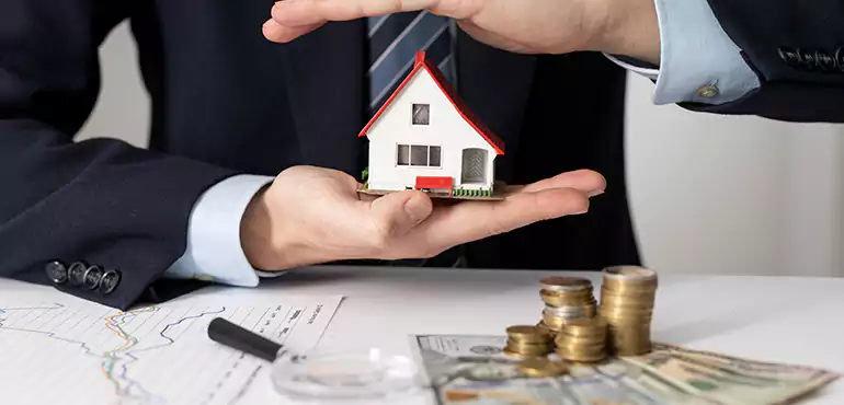 Who Do We Buy Houses From in Detroit, MI?